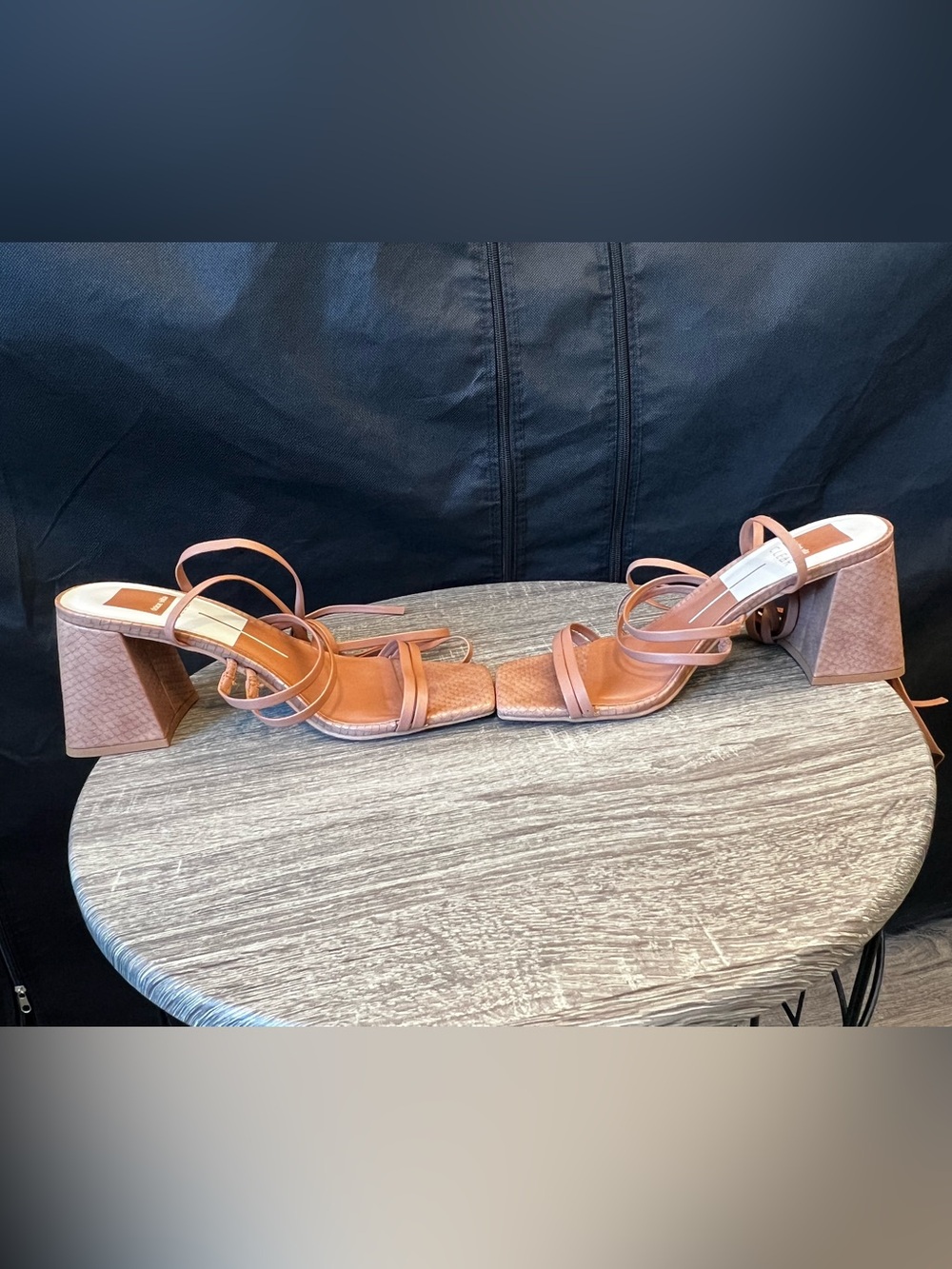 Anthropologie Dolce Vita Clear Paxx Luggage Stella Heels- Size 8.5 - Picture 12 of 15